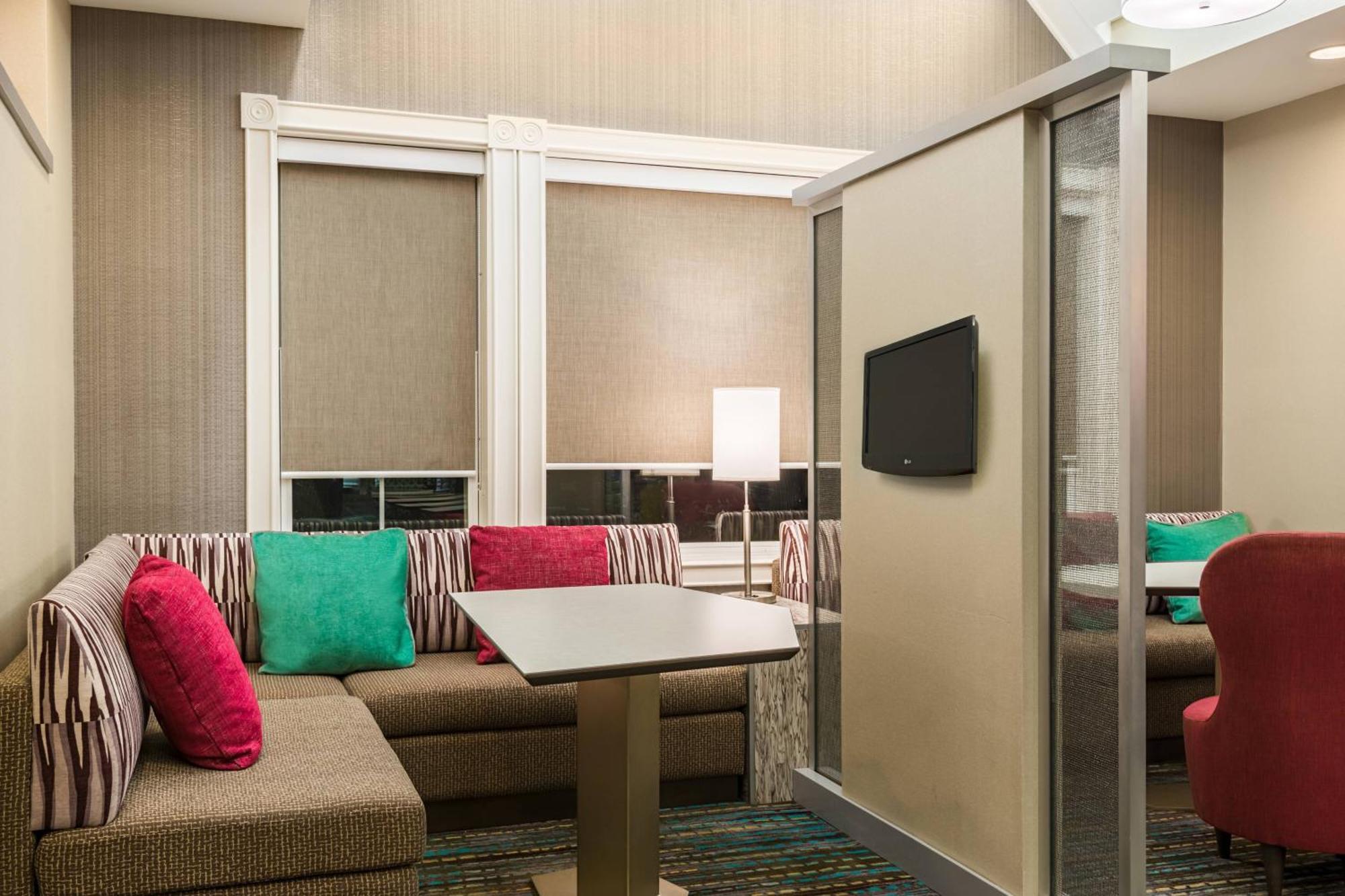 Residence Inn By Marriott Boston Brockton/Easton Екстериор снимка