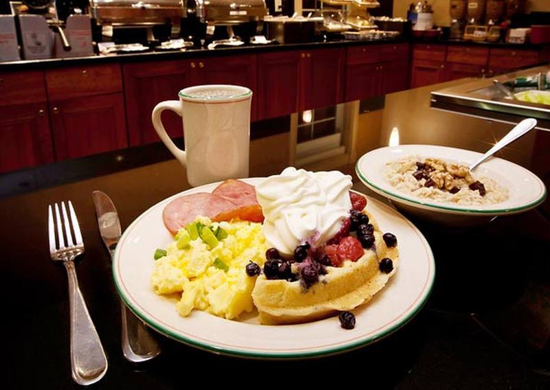 Residence Inn By Marriott Boston Brockton/Easton Ресторант снимка