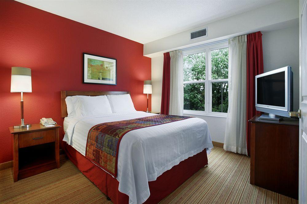 Residence Inn By Marriott Boston Brockton/Easton Стая снимка