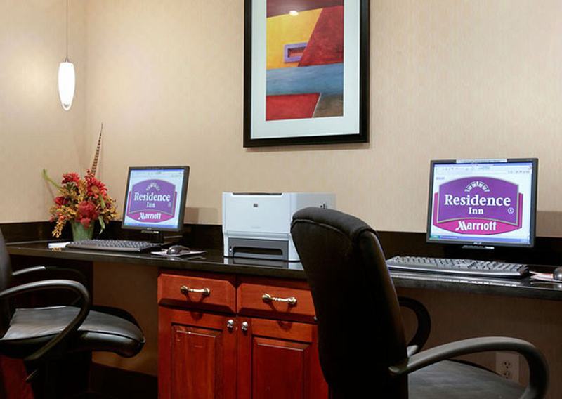 Residence Inn By Marriott Boston Brockton/Easton Екстериор снимка