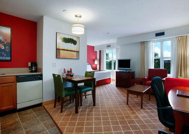 Residence Inn By Marriott Boston Brockton/Easton Екстериор снимка